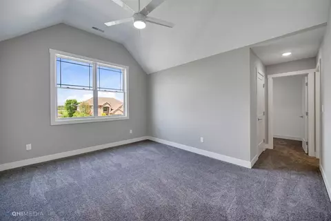 8233 Castle Dr, Munster, IN 46321 photo 16