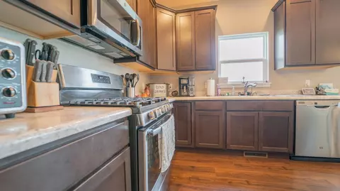 10638 Glendale Ave, Dyer, IN 46311 photo 10