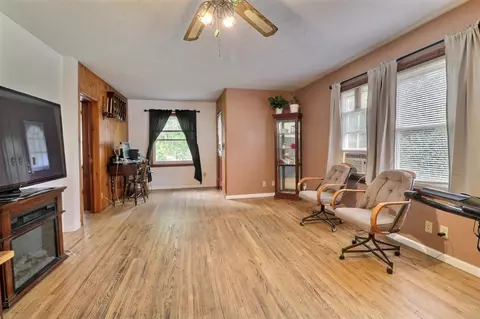1821 Elm St, Griffith, IN 46319 photo 9