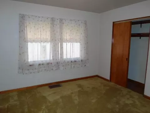 1541 Parkview Ave, Whiting, IN 46394 photo 21