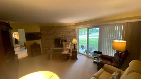 3314 Rustic Ln, Crown Point, IN 46307 photo 2