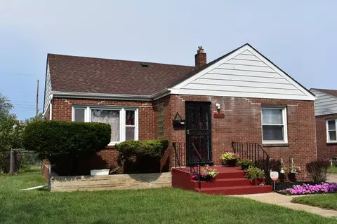 700 W 19th Pl, Gary, IN 46407 photo 2
