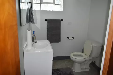700 W 19th Pl, Gary, IN 46407 photo 9