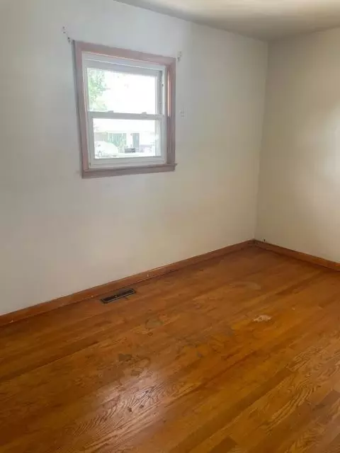 2099 Roosevelt St, Gary, IN 46404 photo 11