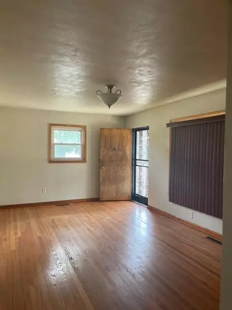 2099 Roosevelt St, Gary, IN 46404 photo 6
