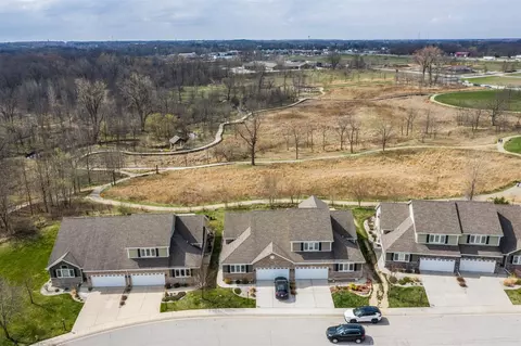 2424 Legend Cir, Chesterton, IN 46304 photo 23
