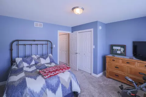 2424 Legend Cir, Chesterton, IN 46304 photo 20