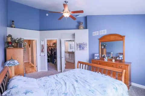 2424 Legend Cir, Chesterton, IN 46304 photo 12
