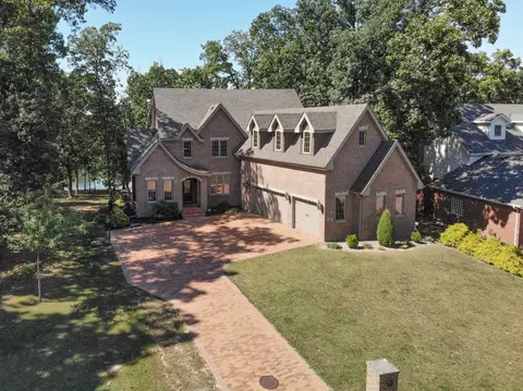 76 Morena Ter, Crown Point, IN 46307 photo 1
