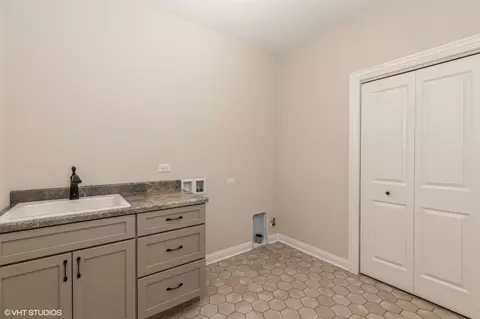 9705 Dunegrass Way, Saint John, IN 46373 photo 12