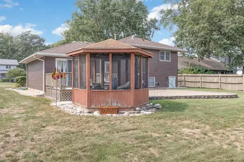 429 N Lillian Ave, Griffith, IN 46319 photo 28
