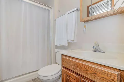 429 N Lillian Ave, Griffith, IN 46319 photo 19