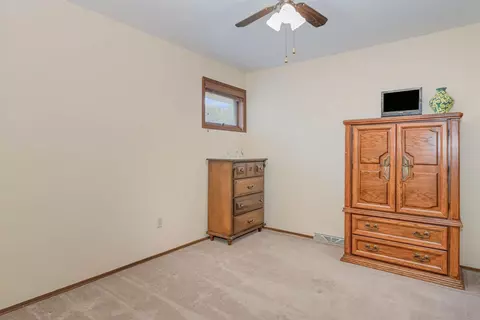 429 N Lillian Ave, Griffith, IN 46319 photo 13