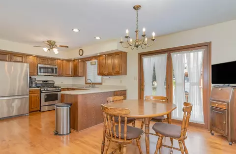 429 N Lillian Ave, Griffith, IN 46319 photo 7