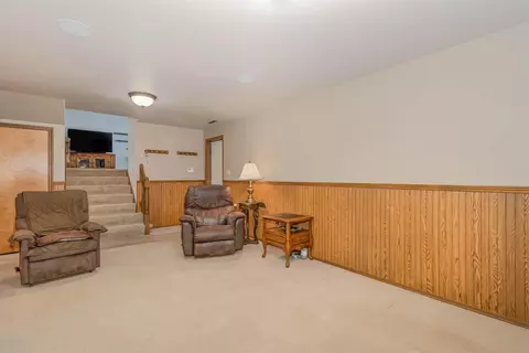429 N Lillian Ave, Griffith, IN 46319 photo 20