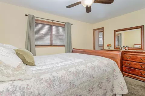 429 N Lillian Ave, Griffith, IN 46319 photo 17