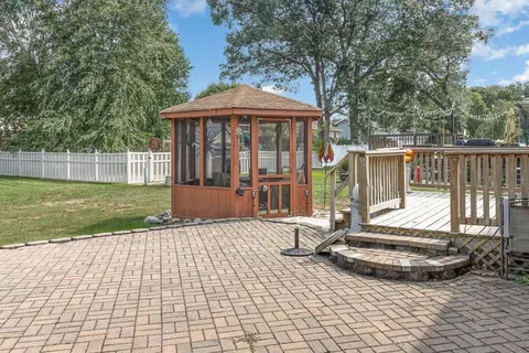 429 N Lillian Ave, Griffith, IN 46319 photo 25