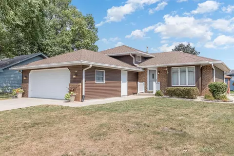 429 N Lillian Ave, Griffith, IN 46319 photo 2