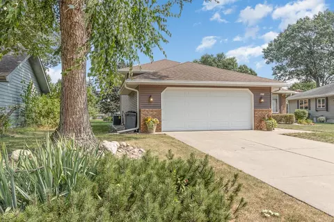 429 N Lillian Ave, Griffith, IN 46319 photo 3