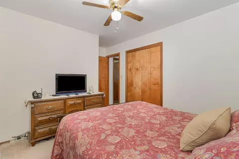 429 N Lillian Ave, Griffith, IN 46319 photo 14