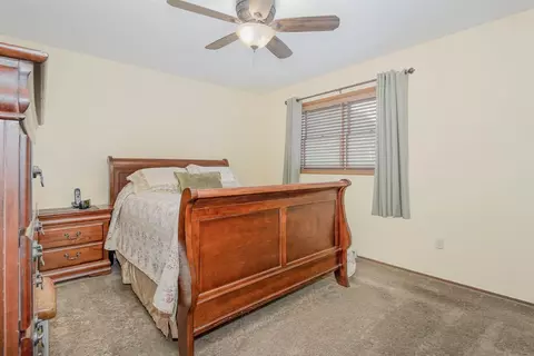 429 N Lillian Ave, Griffith, IN 46319 photo 16
