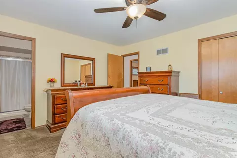 429 N Lillian Ave, Griffith, IN 46319 photo 18