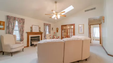 793 Pearson Rd, Porter, IN 46304 photo 5
