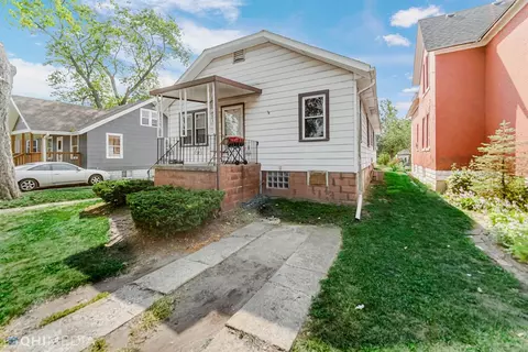 1034 E 170th Pl, Hammond, IN 46324 photo 6