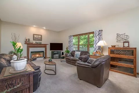 500 Cambridge Ct, Griffith, IN 46319 photo 15