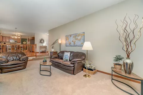 500 Cambridge Ct, Griffith, IN 46319 photo 17