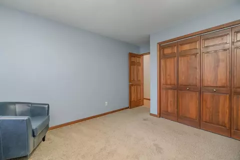 500 Cambridge Ct, Griffith, IN 46319 photo 25