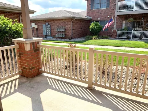 630 Cambridge Ct #1B, Munster, IN 46321 photo 28