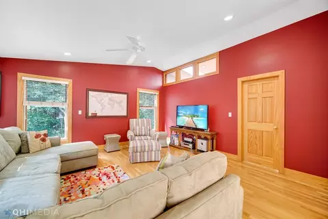308 E Myrtle Ave, Beverly Shores, IN 46301 photo 14