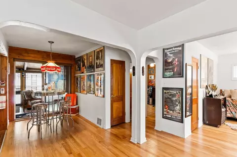8620 Locust Ave, Gary, IN 46403 photo 8