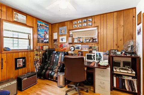 8620 Locust Ave, Gary, IN 46403 photo 11