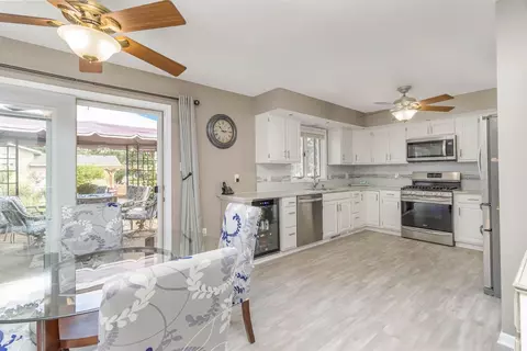 611 N Rueth Dr, Griffith, IN 46319 photo 8