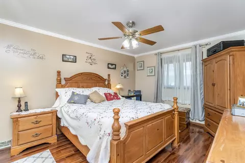 611 N Rueth Dr, Griffith, IN 46319 photo 16