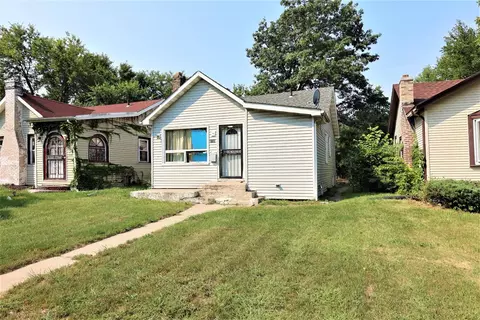 3748 Monroe St, Gary, IN 46408 photo 1