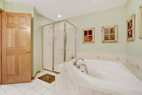 927 Cornwallis Ln, Munster, IN 46321 photo 12