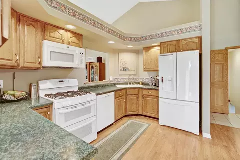 927 Cornwallis Ln, Munster, IN 46321 photo 5