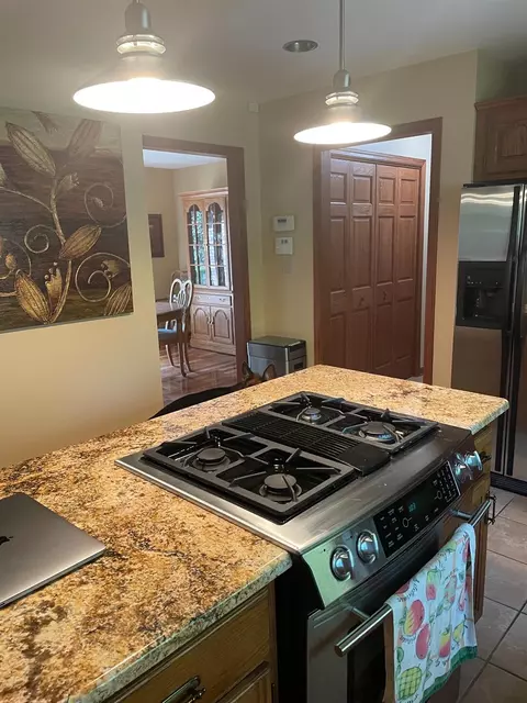 9353 E Oakridge Dr, Saint John, IN 46373 photo 8