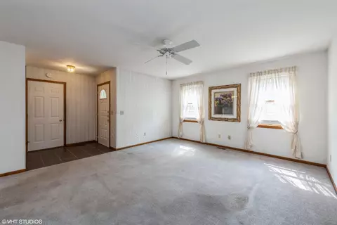 350 Commanche Dr, Lowell, IN 46356 photo 2