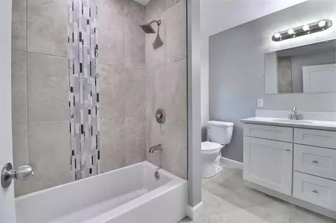 946 Whitcomb St, Gary, IN 46404 photo 11