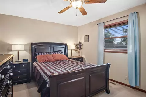 3123 Devonshire Cir, Crown Point, IN 46307 photo 13