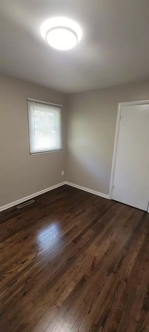 359 S Jay St, Gary, IN 46403 photo 14