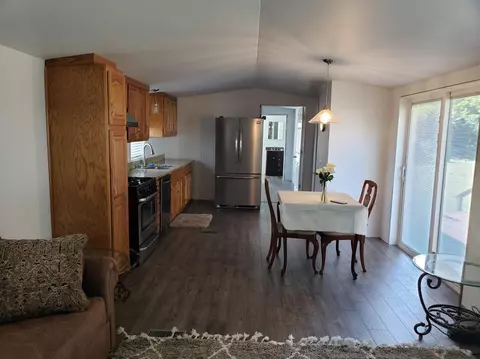 15224 N 400, Wheatfield, IN 46392 photo 6