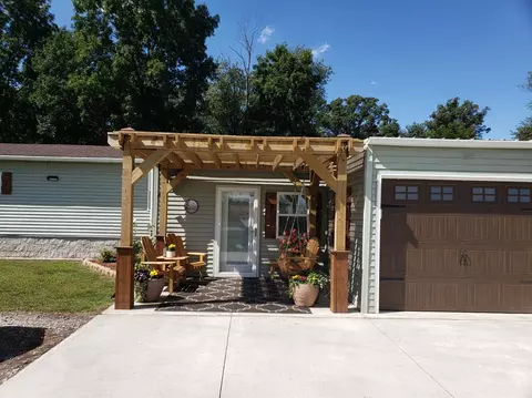 15224 N 400, Wheatfield, IN 46392 photo 2