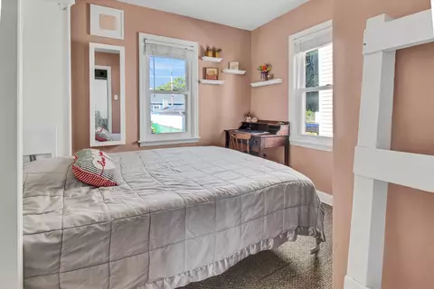 7148 Marshall Ave, Hammond, IN 46323 photo 9