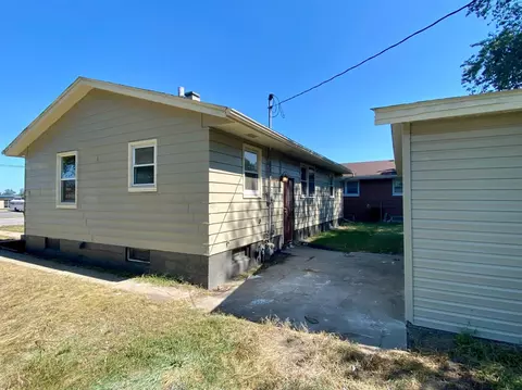 2745 W 19th Ave, Gary, IN 46404 photo 11