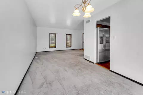9647 Johnson Pl, Crown Point, IN 46307 photo 10